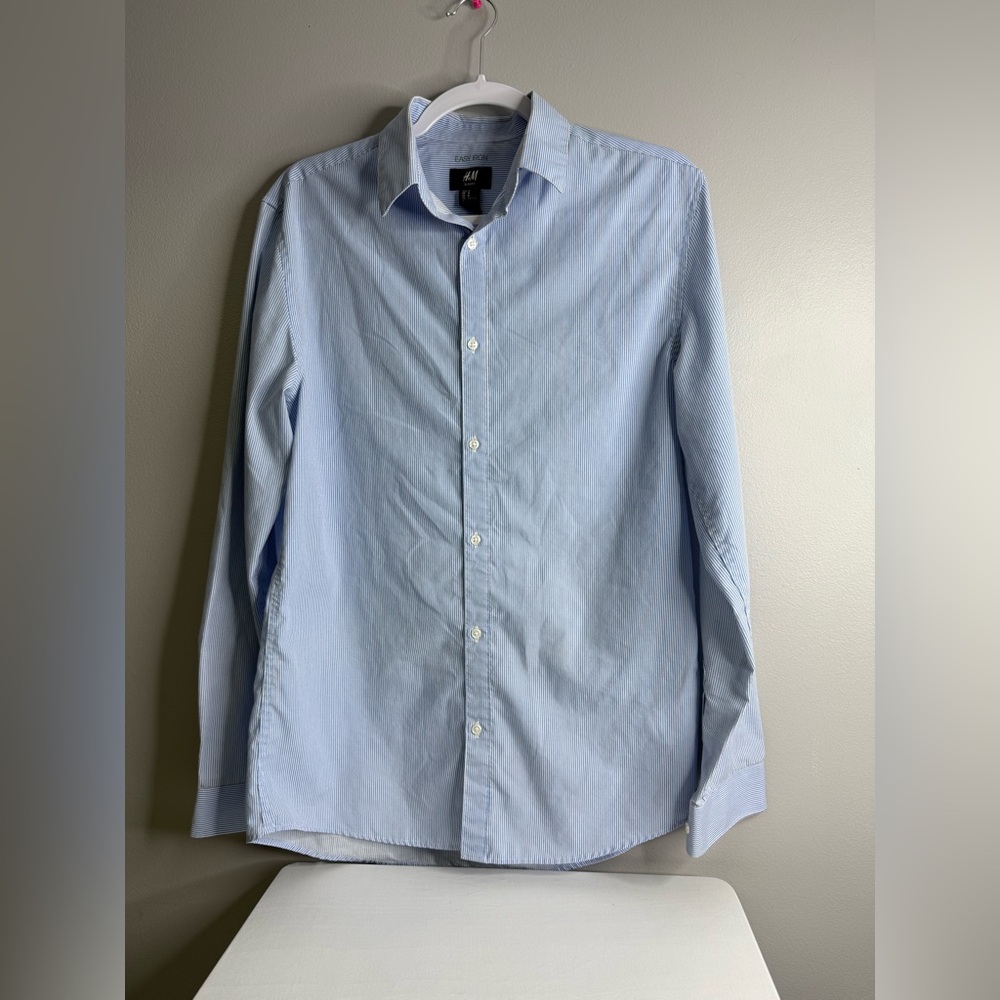 H&M light blue long sleeve shirt mens medium